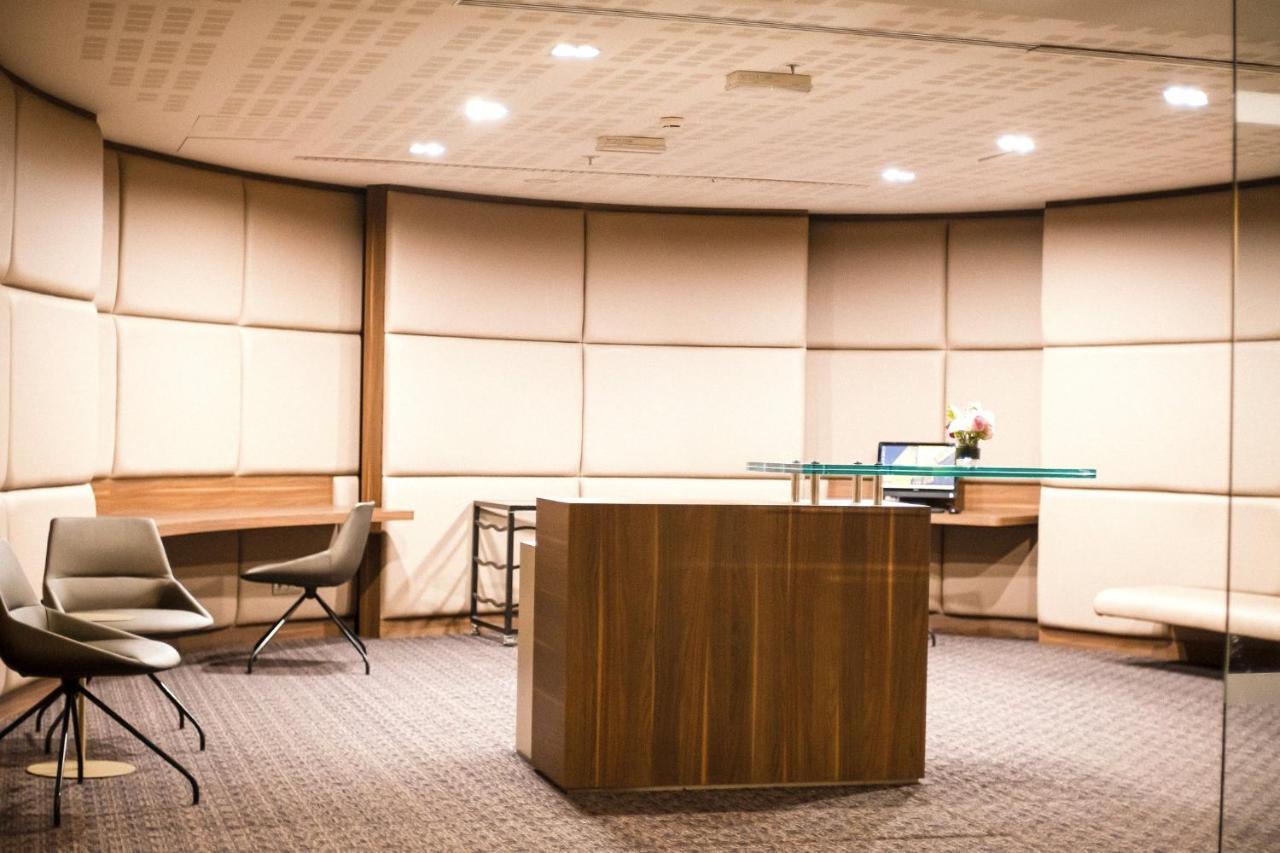 Holiday Inn Algiers - Cheraga Tower By Ihg Bagian luar foto